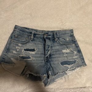 American eagle high waisted jean short. size 6.